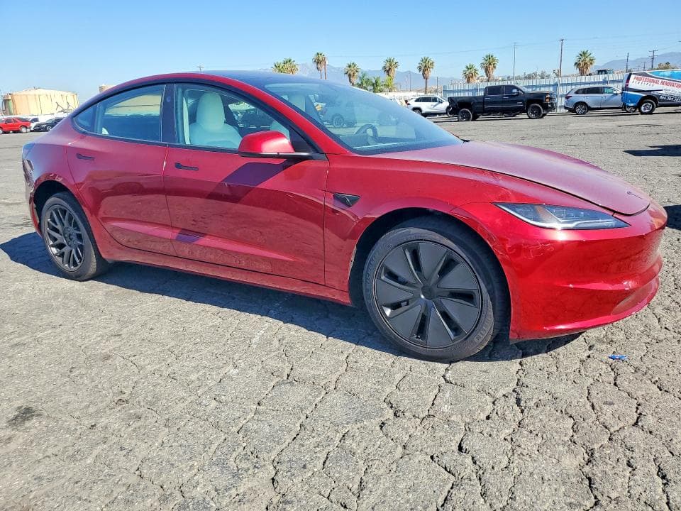 2026 TESLA MODEL 3 4