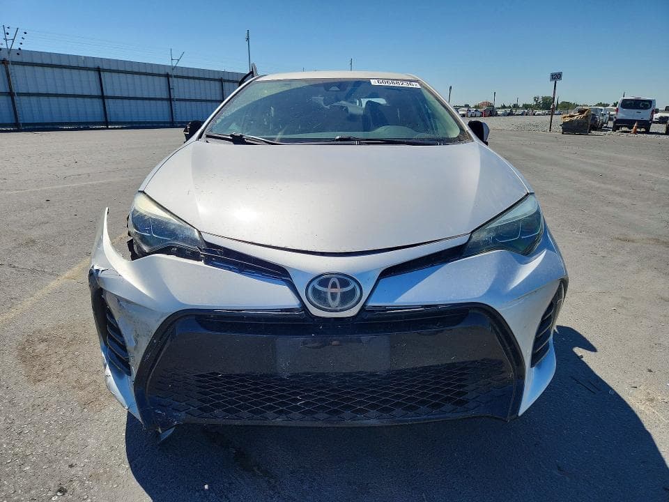 2018 TOYOTA COROLLA SE 5