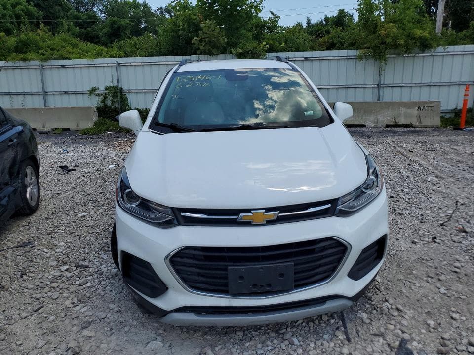 2017 CHEVROLET TRAX 1LT 5