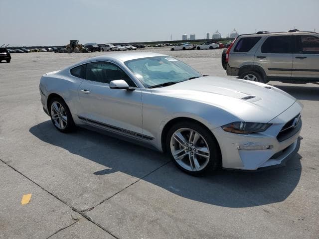 2019 FORD MUSTANG 4