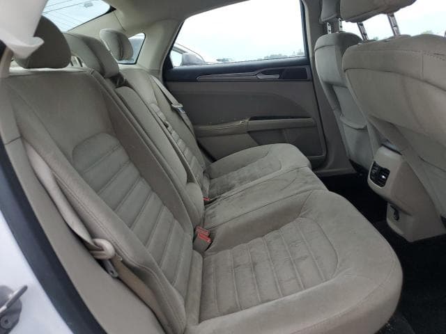 2017 FORD FUSION SE 10