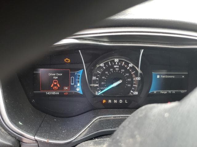 2017 FORD FUSION SE HYBRID 9