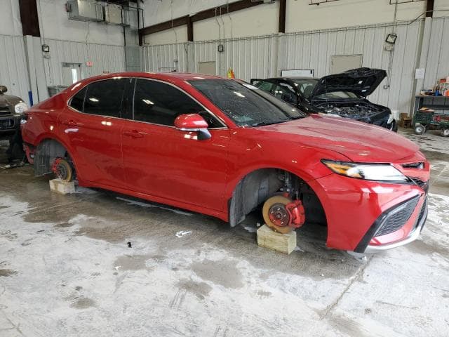 2022 TOYOTA CAMRY XSE 4