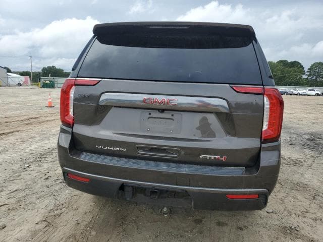 2021 GMC YUKON AT4 6