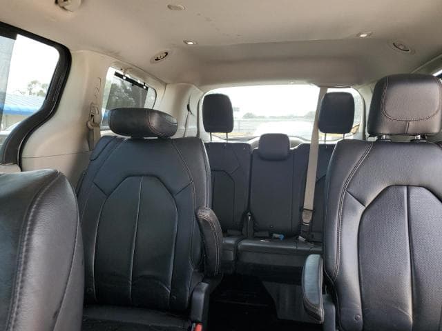 2018 CHRYSLER PACIFICA TOURING L 10