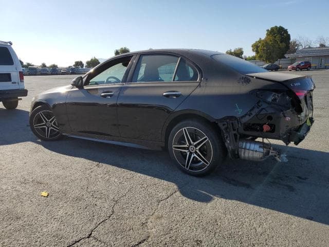 2025 MERCEDES-BENZ C 300 2