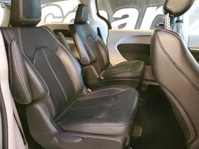 2024 CHRYSLER PACIFICA HYBRID SELECT 11