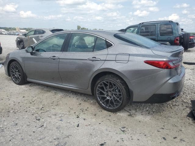 2025 TOYOTA CAMRY XSE 2