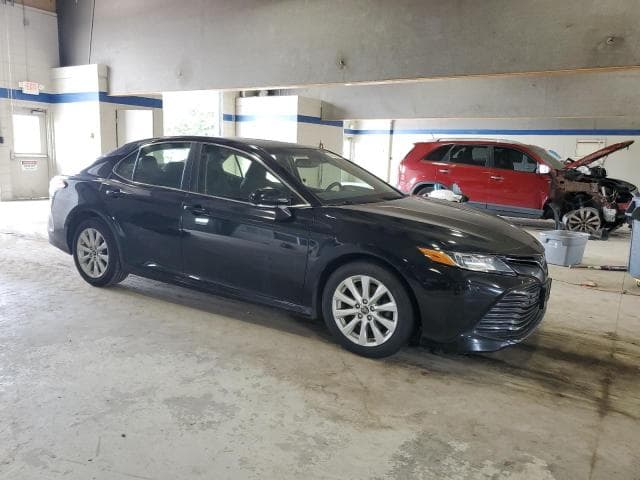 2018 TOYOTA CAMRY L 4