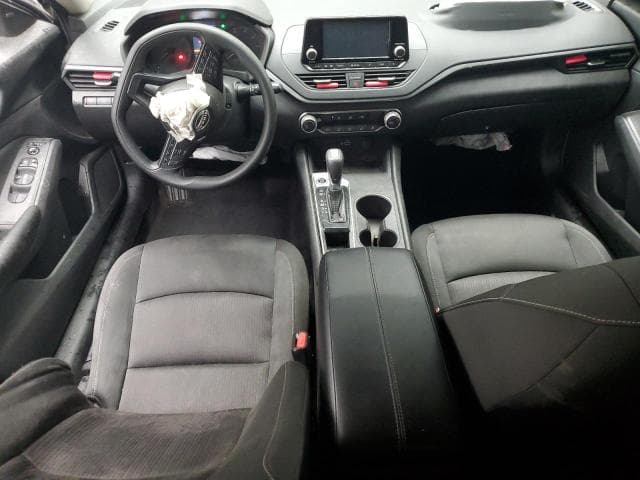 2024 NISSAN ALTIMA S 8