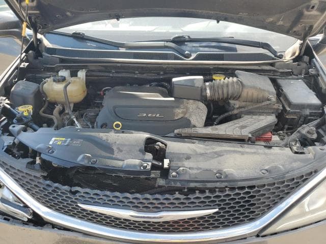 2018 CHRYSLER PACIFICA TOURING L 12