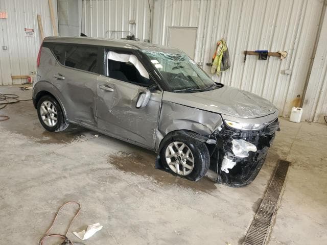 2022 KIA SOUL LX 4