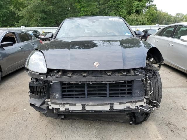 2020 PORSCHE CAYENNE 5