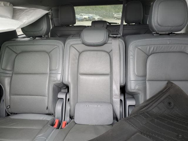 2019 LINCOLN NAVIGATOR L RESERVE 10