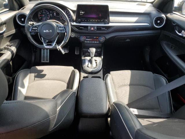 2023 KIA FORTE GT LINE 8
