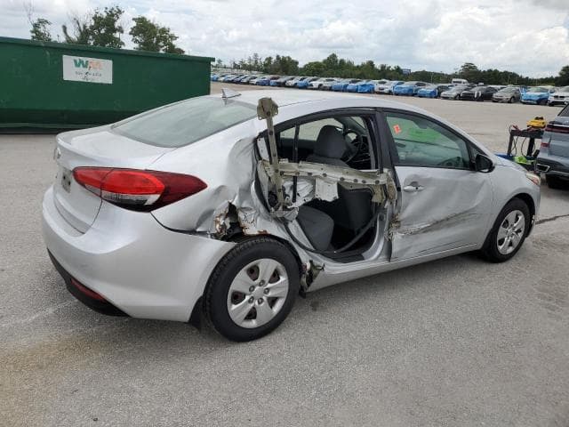 2018 KIA FORTE LX 3