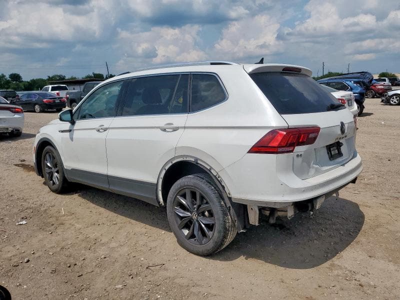 2023 VOLKSWAGEN TIGUAN SE 2