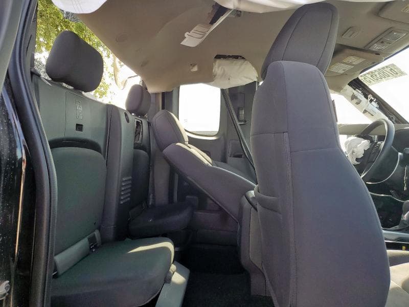 2024 NISSAN FRONTIER S 10