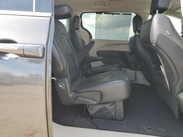 2018 CHRYSLER PACIFICA TOURING L 11