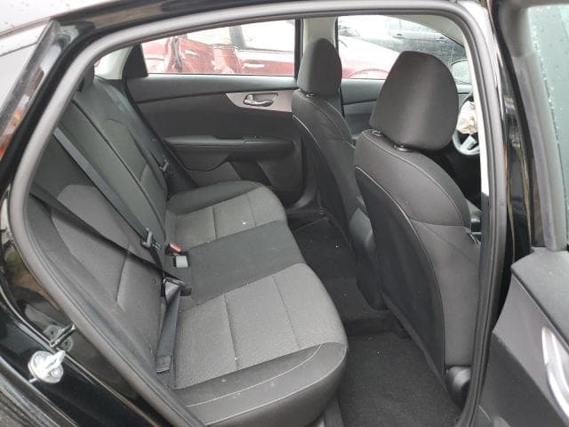 2022 KIA FORTE 10