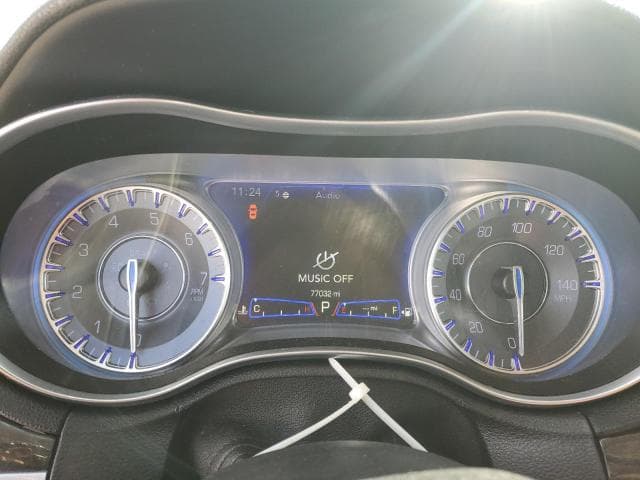 2020 CHRYSLER 300 LIMITED 9