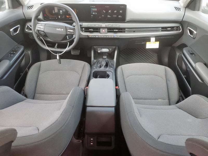 2025 KIA K4 LXS 8