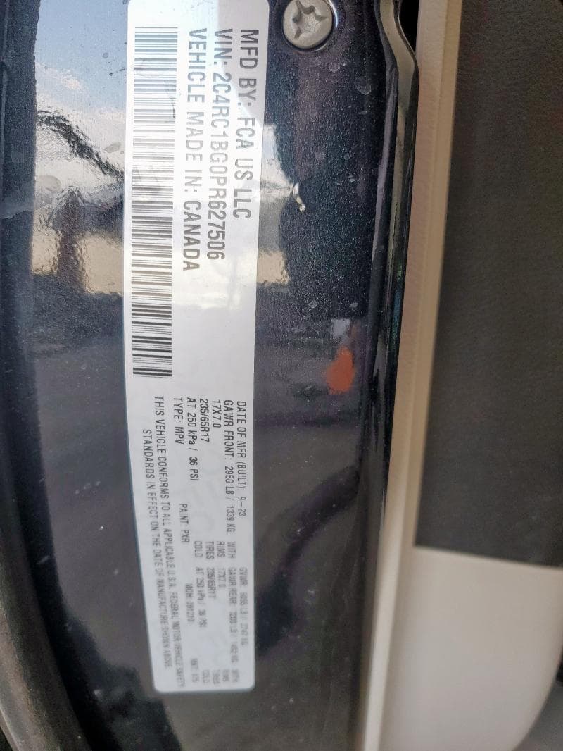 2023 CHRYSLER PACIFICA TOURING L 13