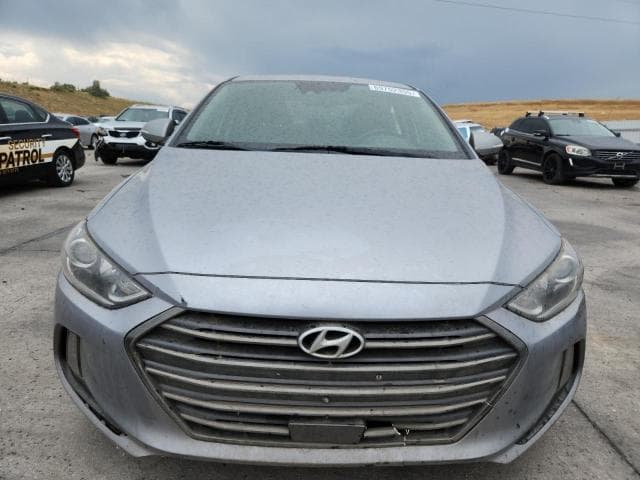 2017 HYUNDAI ELANTRA SE 5