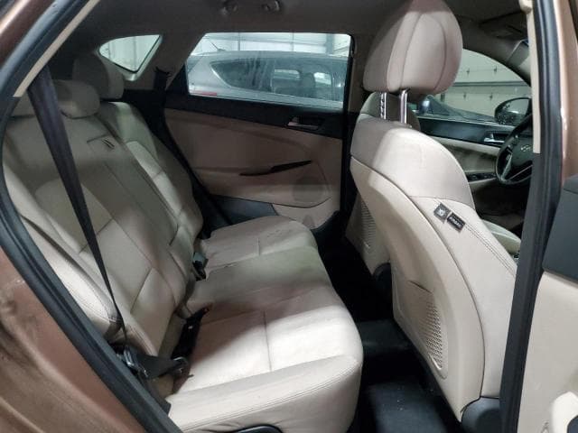 2017 HYUNDAI TUCSON 11