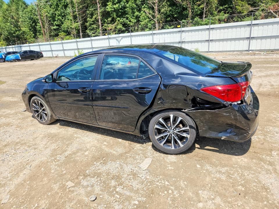 2017 TOYOTA COROLLA SE 2