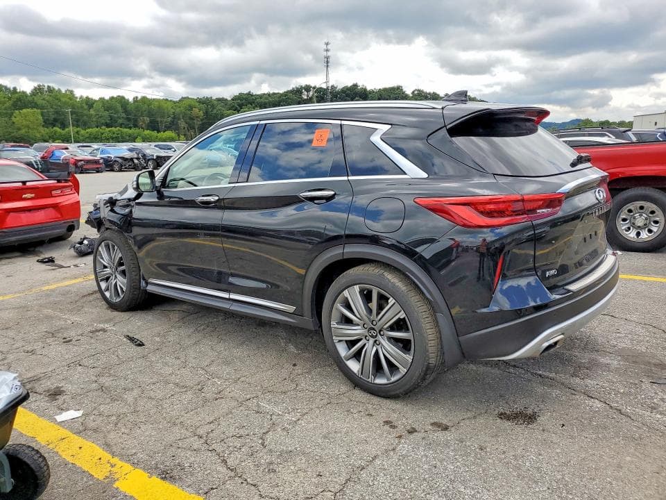 2021 INFINITI QX50 ESSENTIAL 2