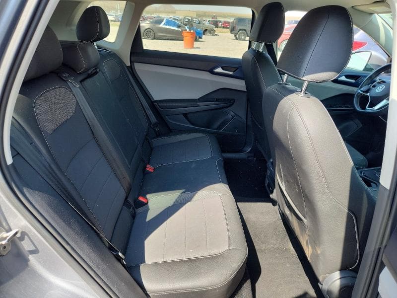 2024 VOLKSWAGEN TAOS SE 10