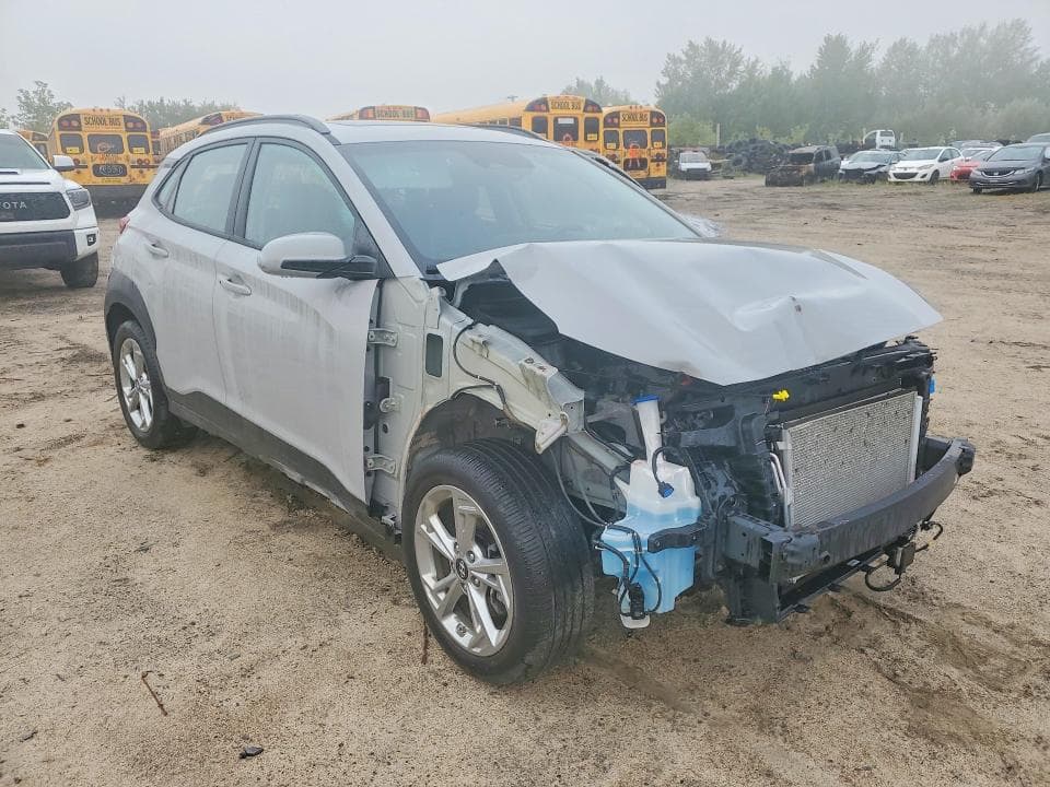 2023 HYUNDAI KONA SEL 4