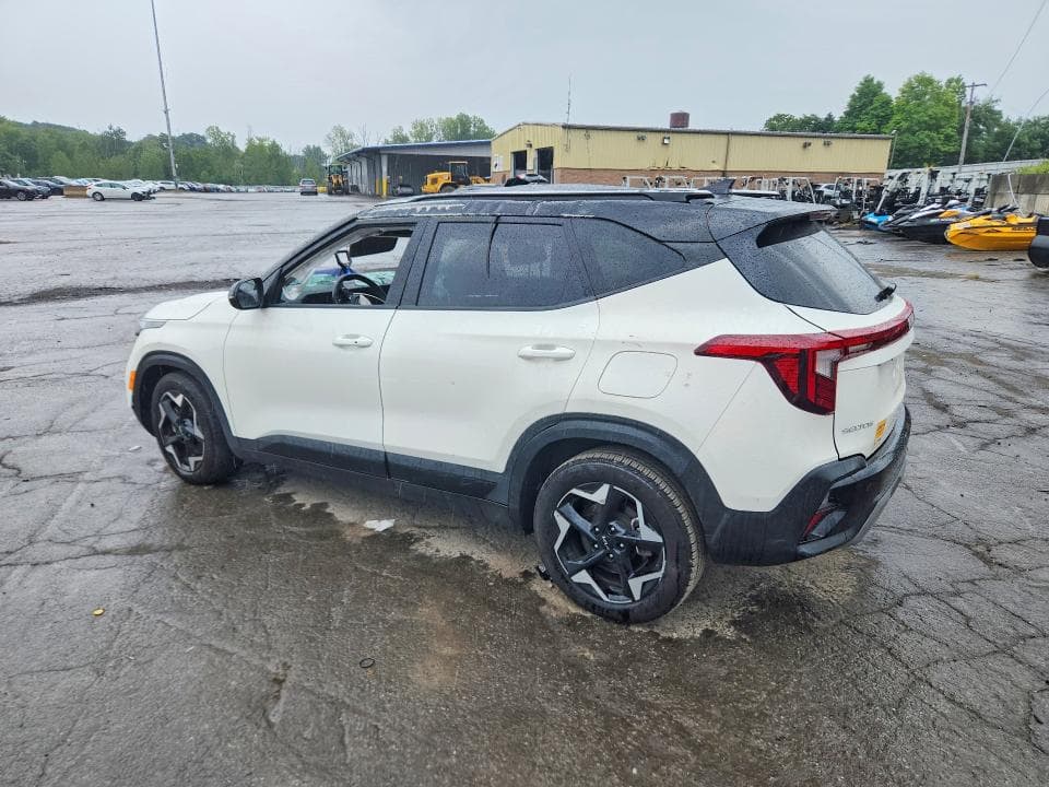 2025 KIA SELTOS S 2