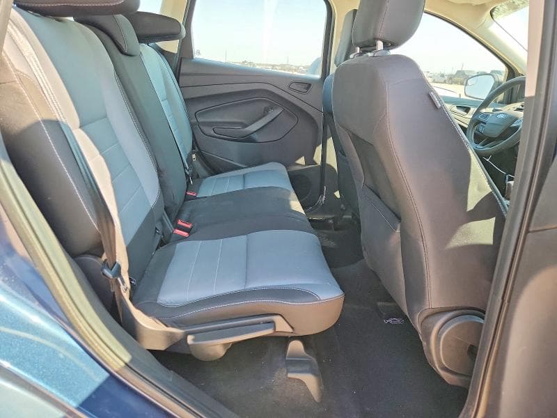 2018 FORD ESCAPE S 11