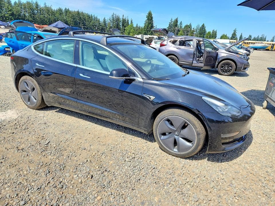 2019 TESLA MODEL 3 4