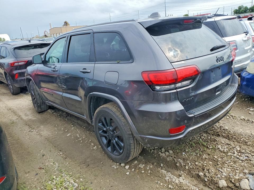 2020 JEEP GRAND CHEROKEE LAREDO 2