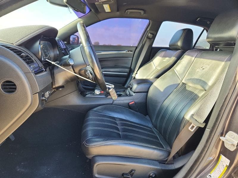 2019 CHRYSLER 300 S 7
