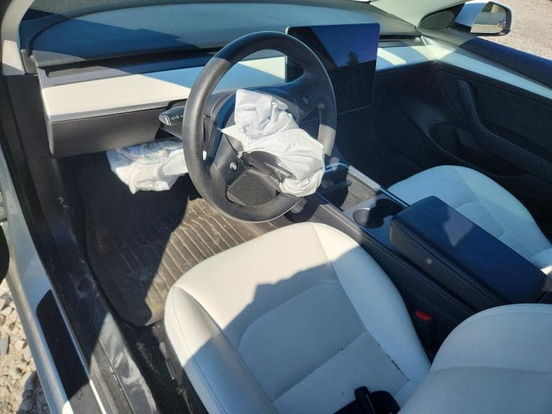 2022 TESLA MODEL 3 8