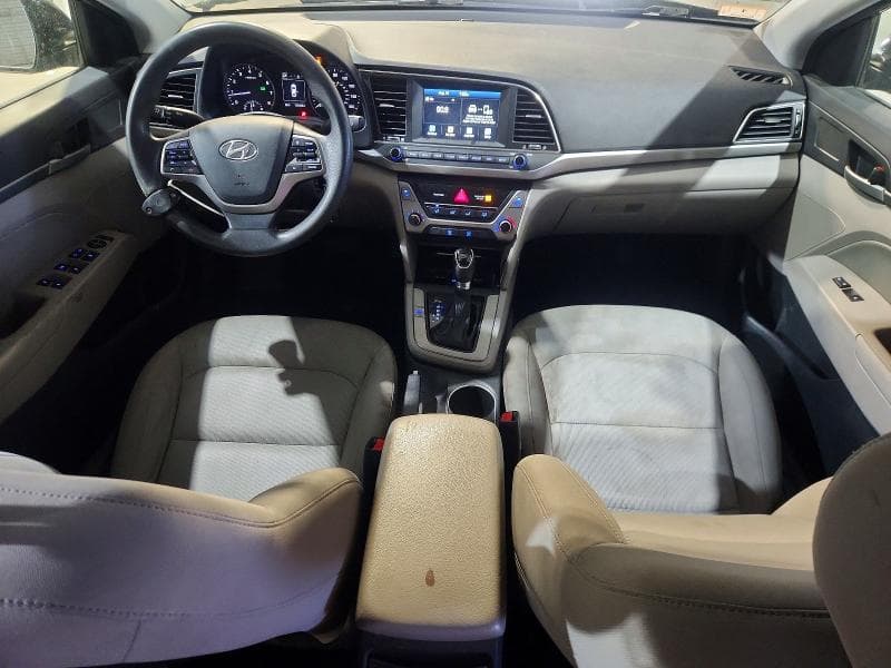 2018 HYUNDAI ELANTRA SEL 8