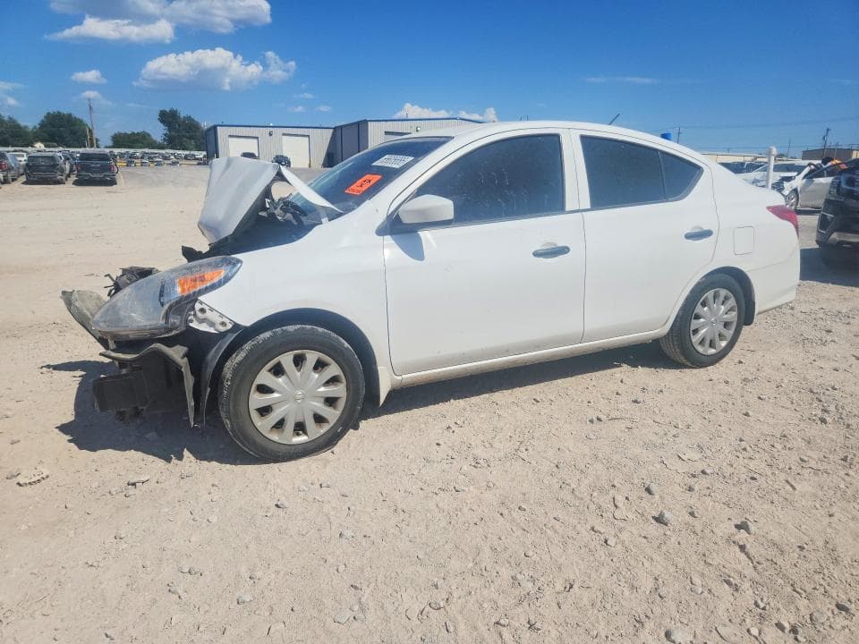 2019 NISSAN VERSA S - 1