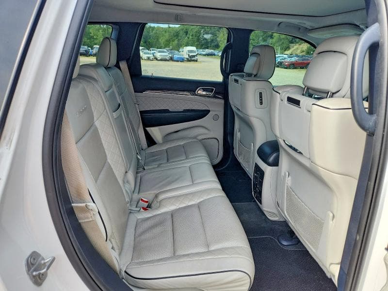 2017 JEEP GRAND CHEROKEE SUMMIT 10
