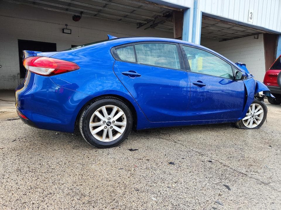2017 KIA FORTE S 3