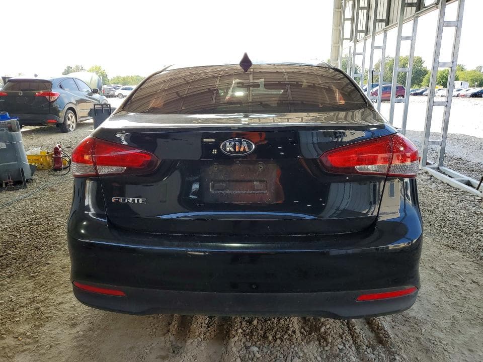 2018 KIA FORTE LX 6