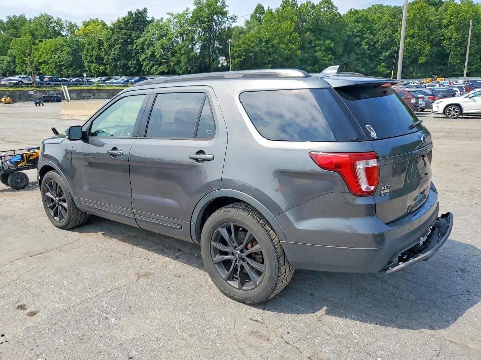 2017 FORD EXPLORER XLT 2