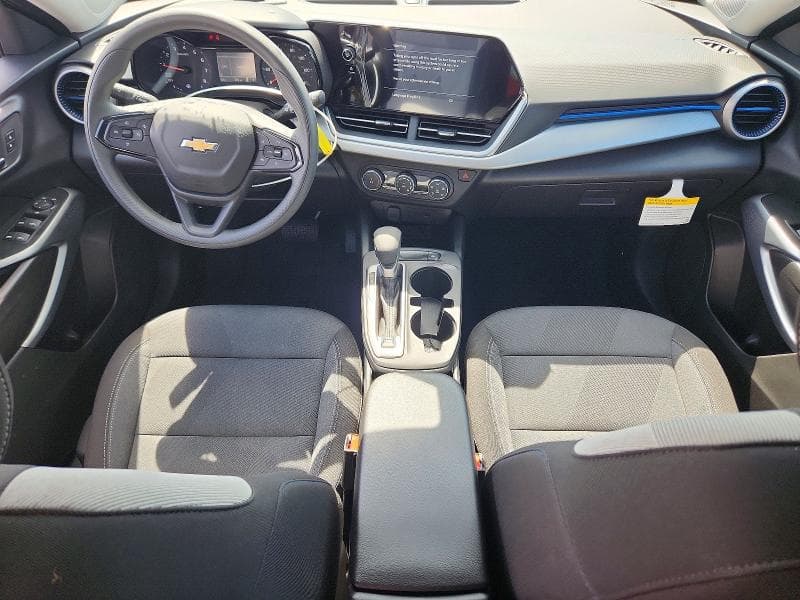 2026 CHEVROLET TRAX LS 8