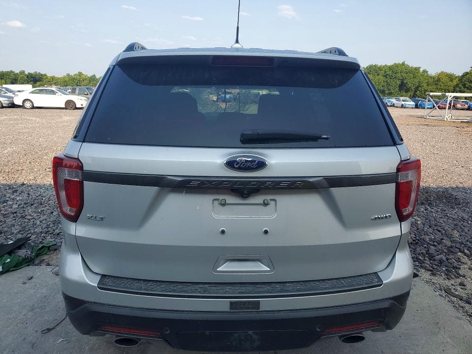 2018 FORD EXPLORER XLT 6