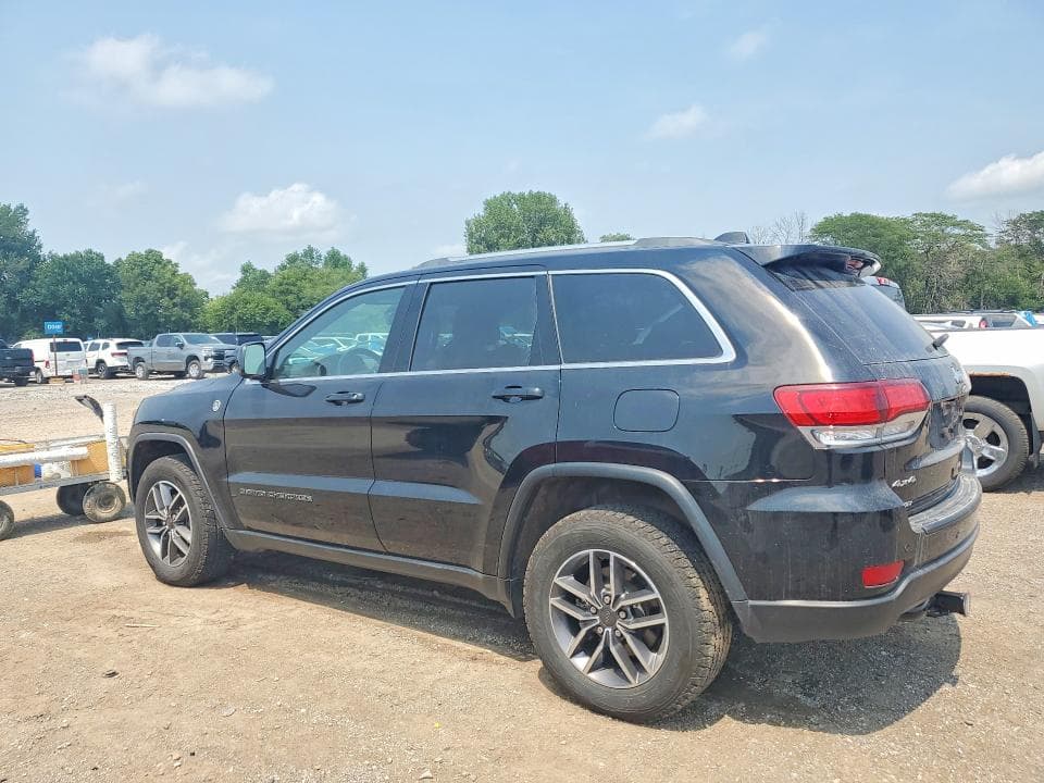 2020 JEEP GRAND CHEROKEE LAREDO 2