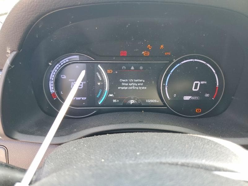 2019 KIA NIRO EX 9