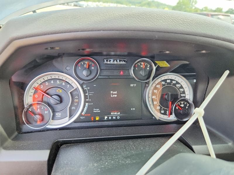 2018 RAM 1500 SLT 9